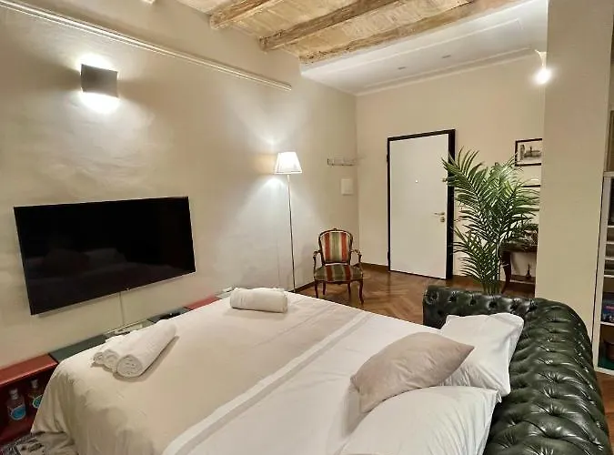 De' Musei - Premium One-bedroom Near Piazza Maggiore * ボローニャ