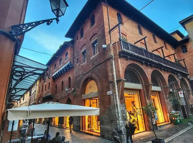 De' Musei - Premium One-bedroom Near Piazza Maggiore * ボローニャ